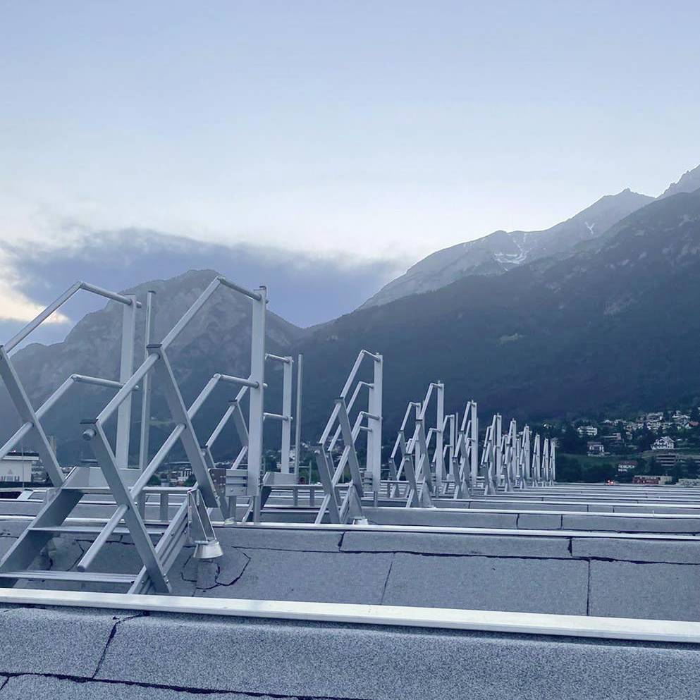 Sonderkonstruktion Dach&uuml;berstieg